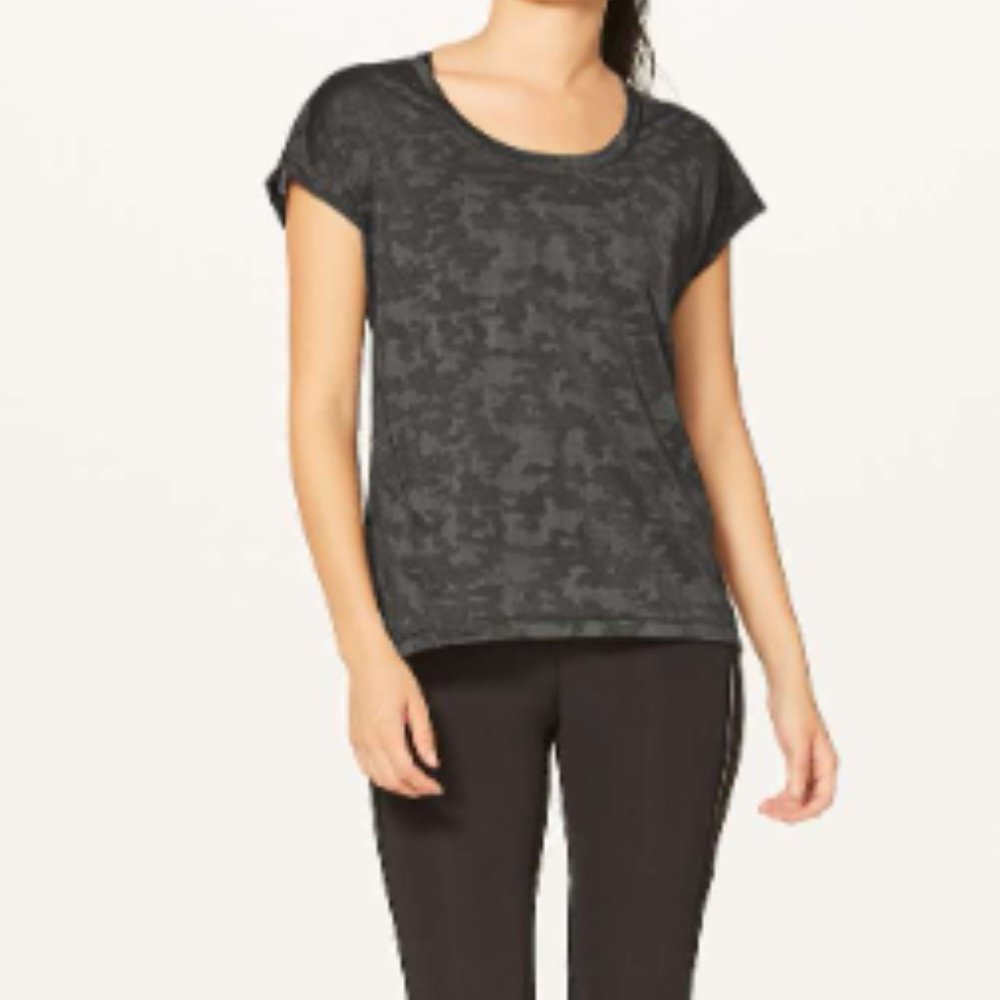 Lululemon Women’s Short Sleeve Camouflage Sports Top